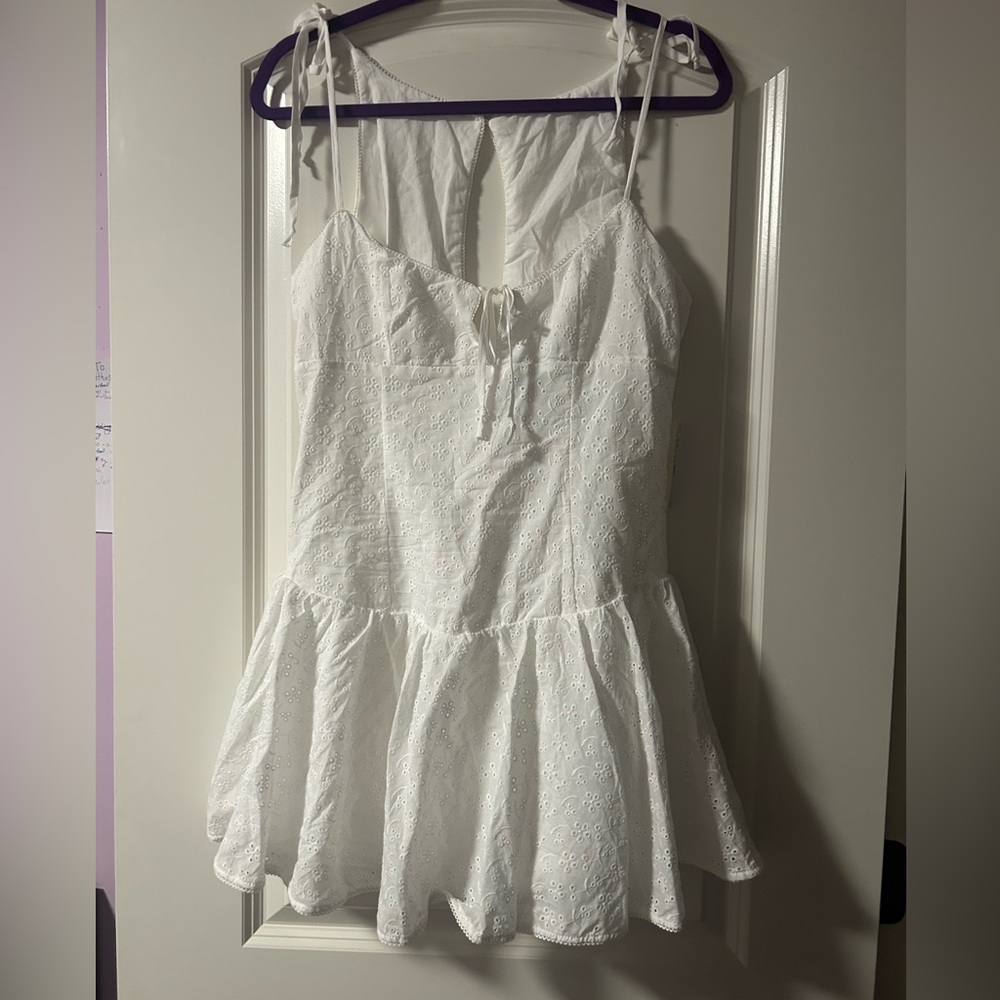 Cutesy White Midi Dress
